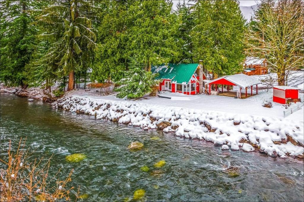 New: Steps From White River Near Mount Rainier National Park Greenwater Exterior foto
